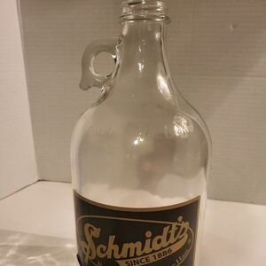 Schmidt's Restaurant und Sausage House RARE half Gallon Jug